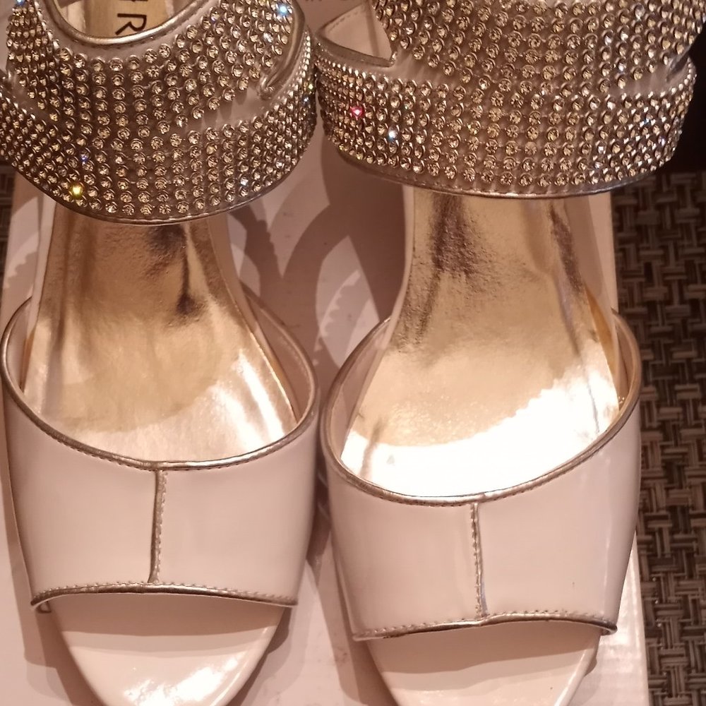 Ashro High Heels